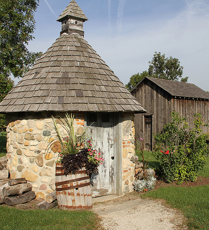 Dousman Stagecoach Inn Museum